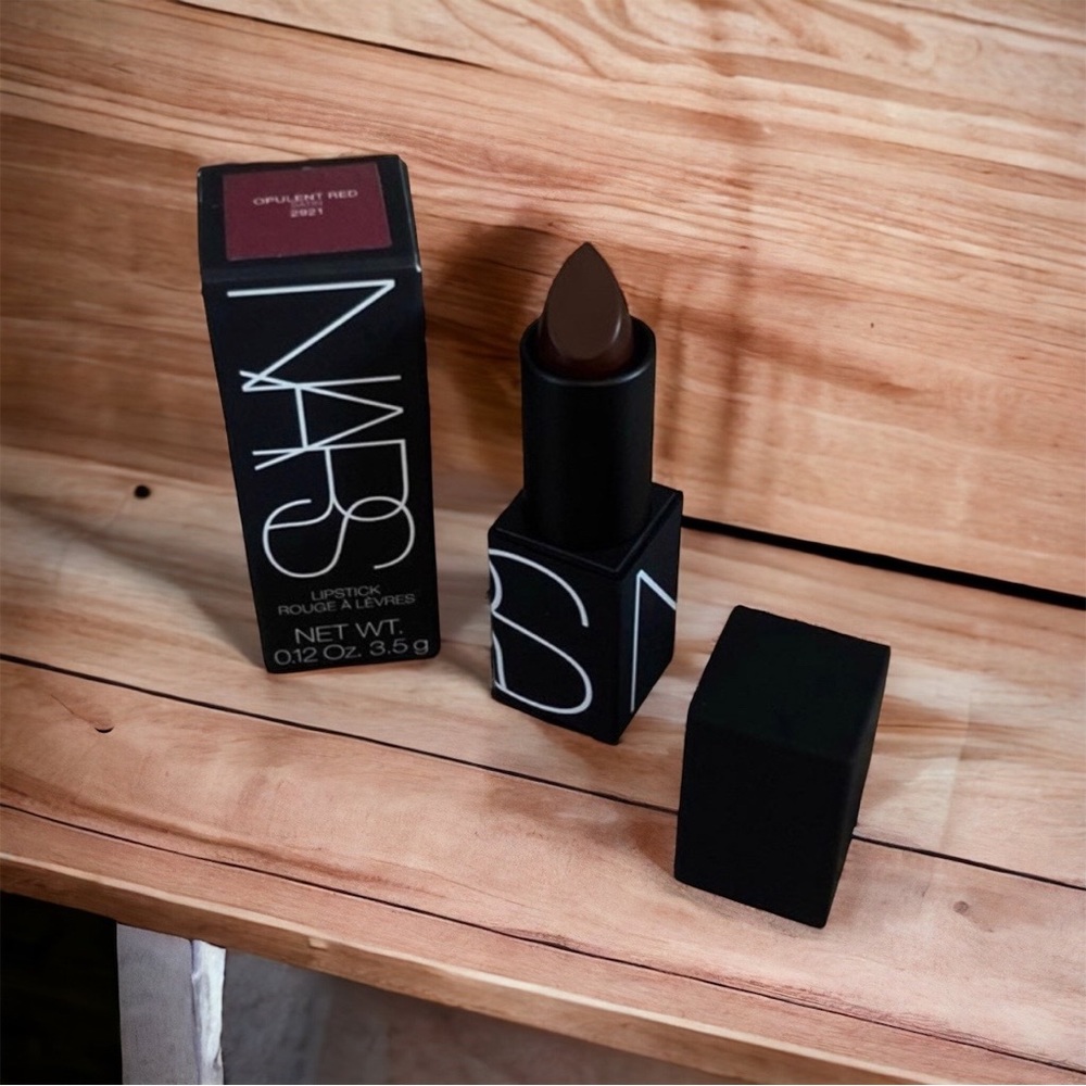 NARS Matte Lipstick - 2921 Opulent Red